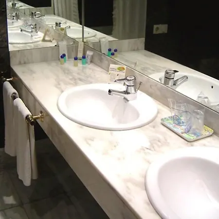 Rvhotels De Caldes - Adults Only