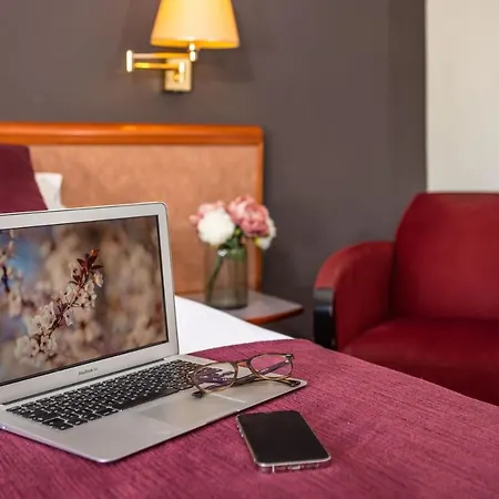 Hotel Rvhotels De Caldes - Adults Only 3*
