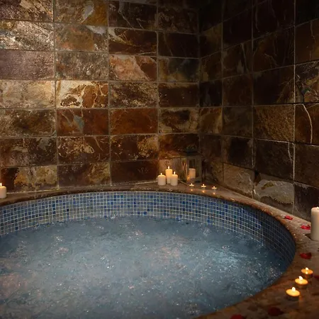 Hotel Rvhotels De Caldes - Adults Only